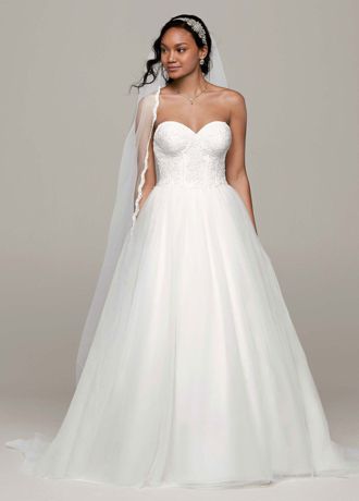 corset ball gown wedding dress